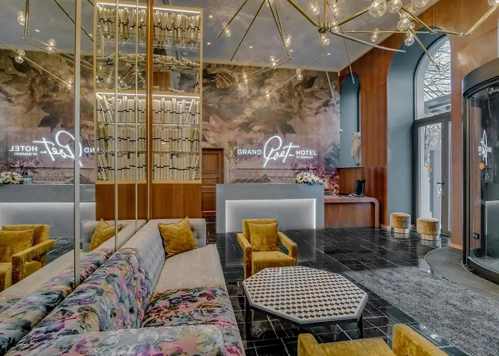 Grand Poet And By Semarah 호텔 5*