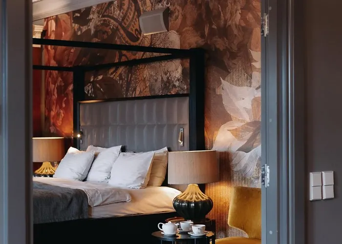 호텔 Grand Poet And By Semarah 5*