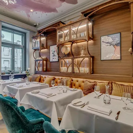 Grand Poet And By Semarah 5*