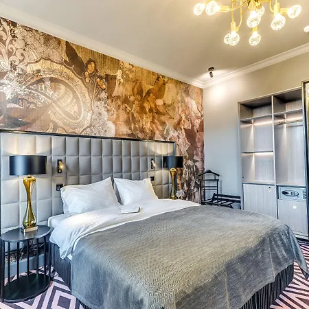 Grand Poet And By Semarah 5*