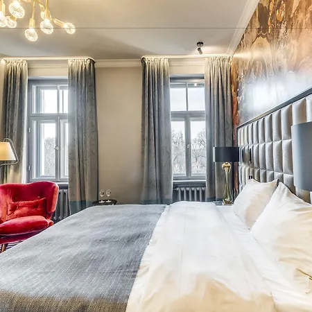 Grand Poet And By Semarah Рига