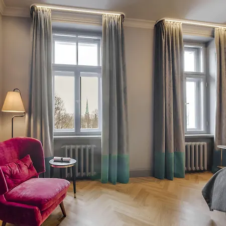 Grand Poet And By Semarah 5*