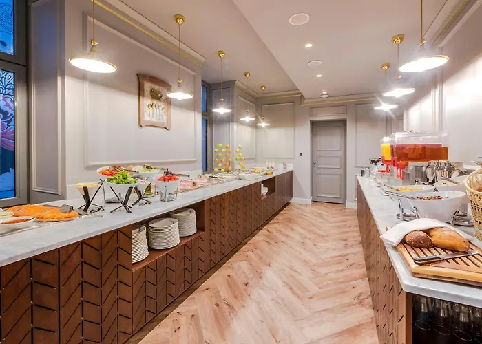 Отель Grand Poet And By Semarah Рига