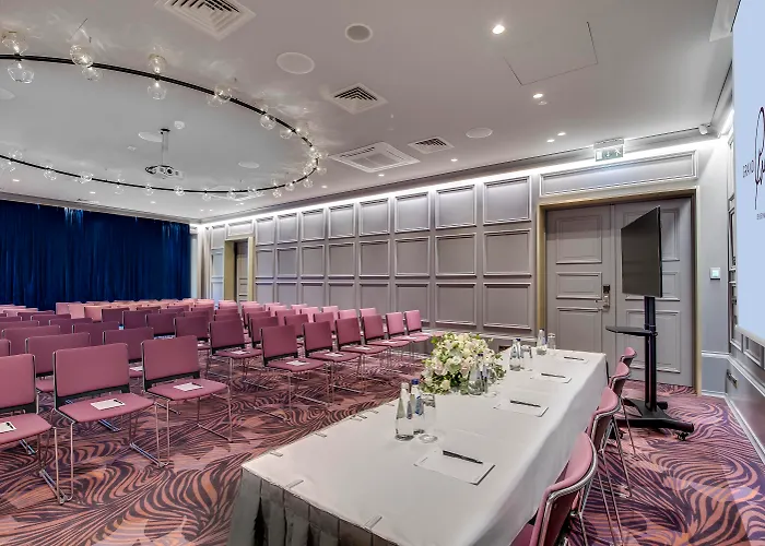 Grand Poet And By Semarah 5* Riga