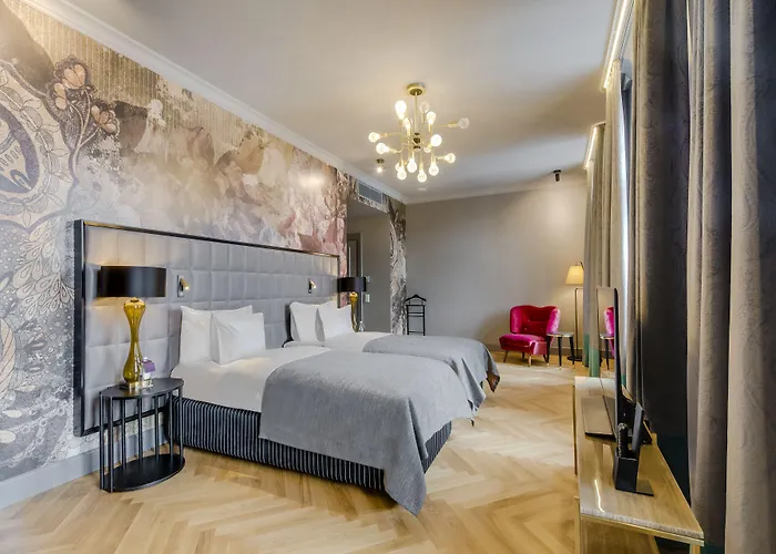 Отель Grand Poet And By Semarah Рига