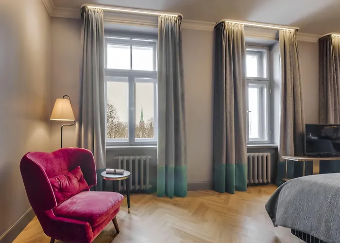 Grand Poet And By Semarah 5*