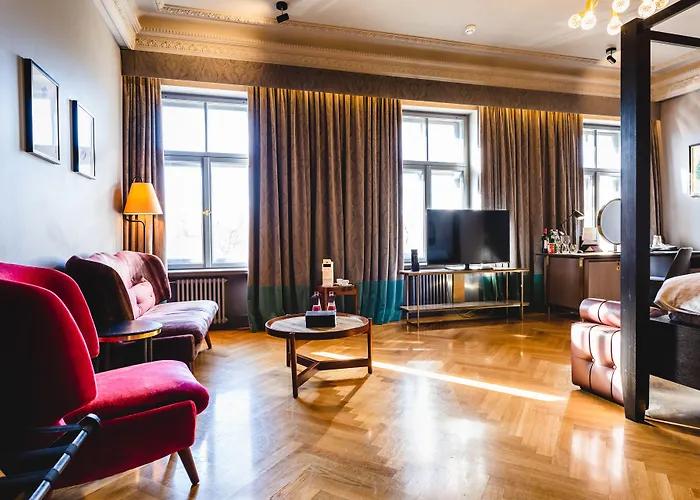 Отель Grand Poet And By Semarah