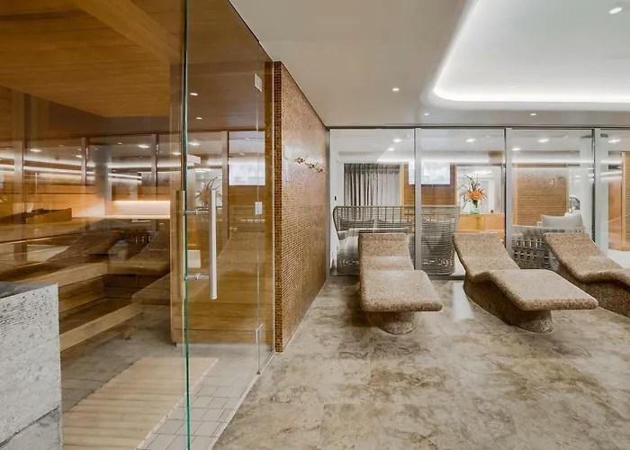 Hotel Grand Poet And By Semarah