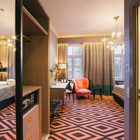 Grand Poet And By Semarah 5* Riga