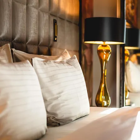 Grand Poet And By Semarah 5* Riga