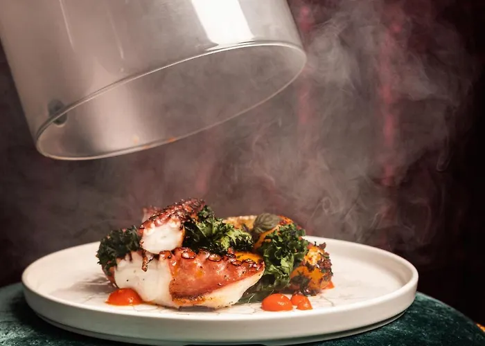 Grand Poet And By Semarah 5*