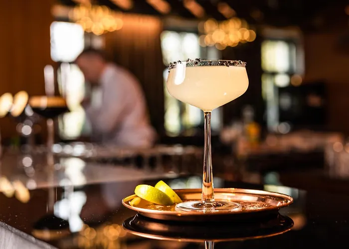 Grand Poet And By Semarah 5*